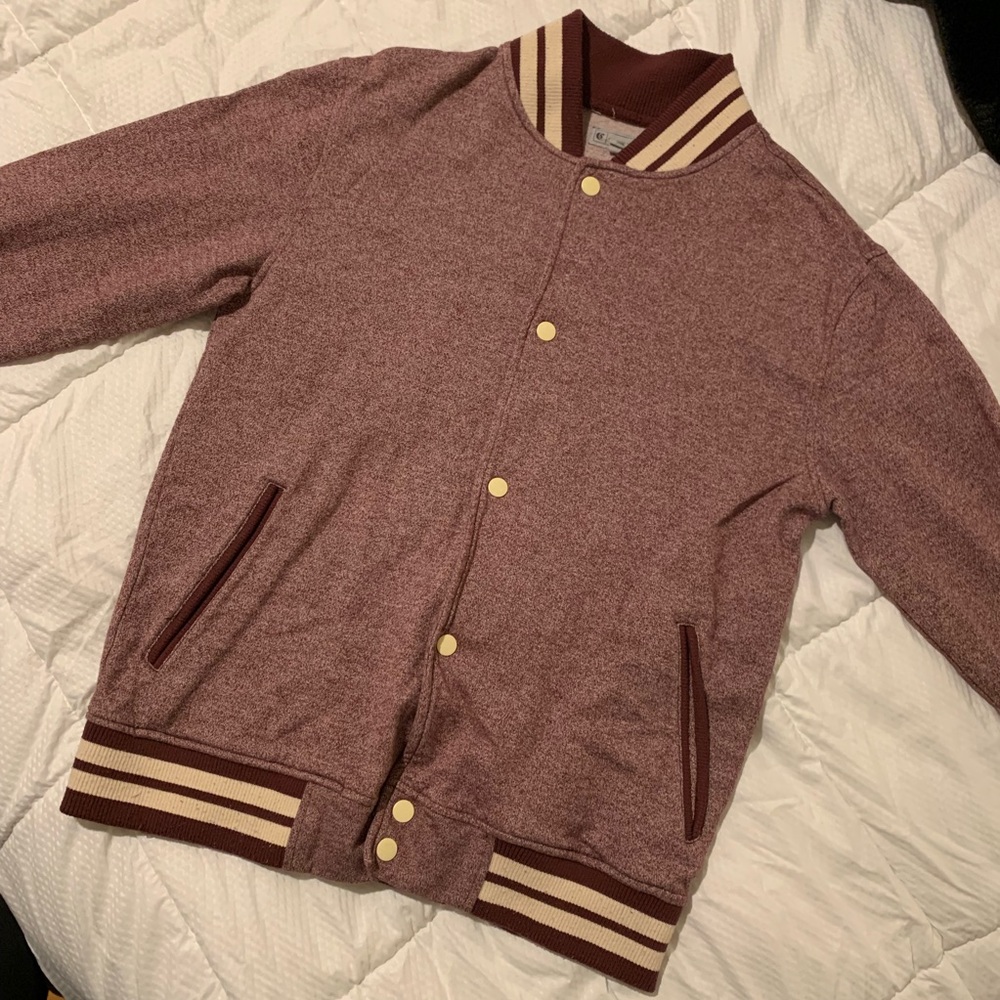 URBAN OUTFITTERS VARSITY JACKET - Picture 3 of 7